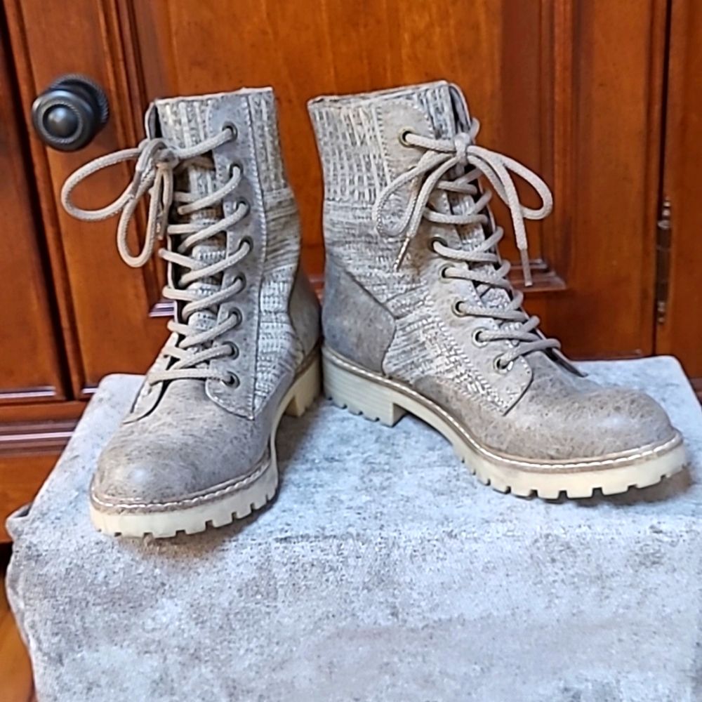 Blowfish Boots Stretch Fabric Boots